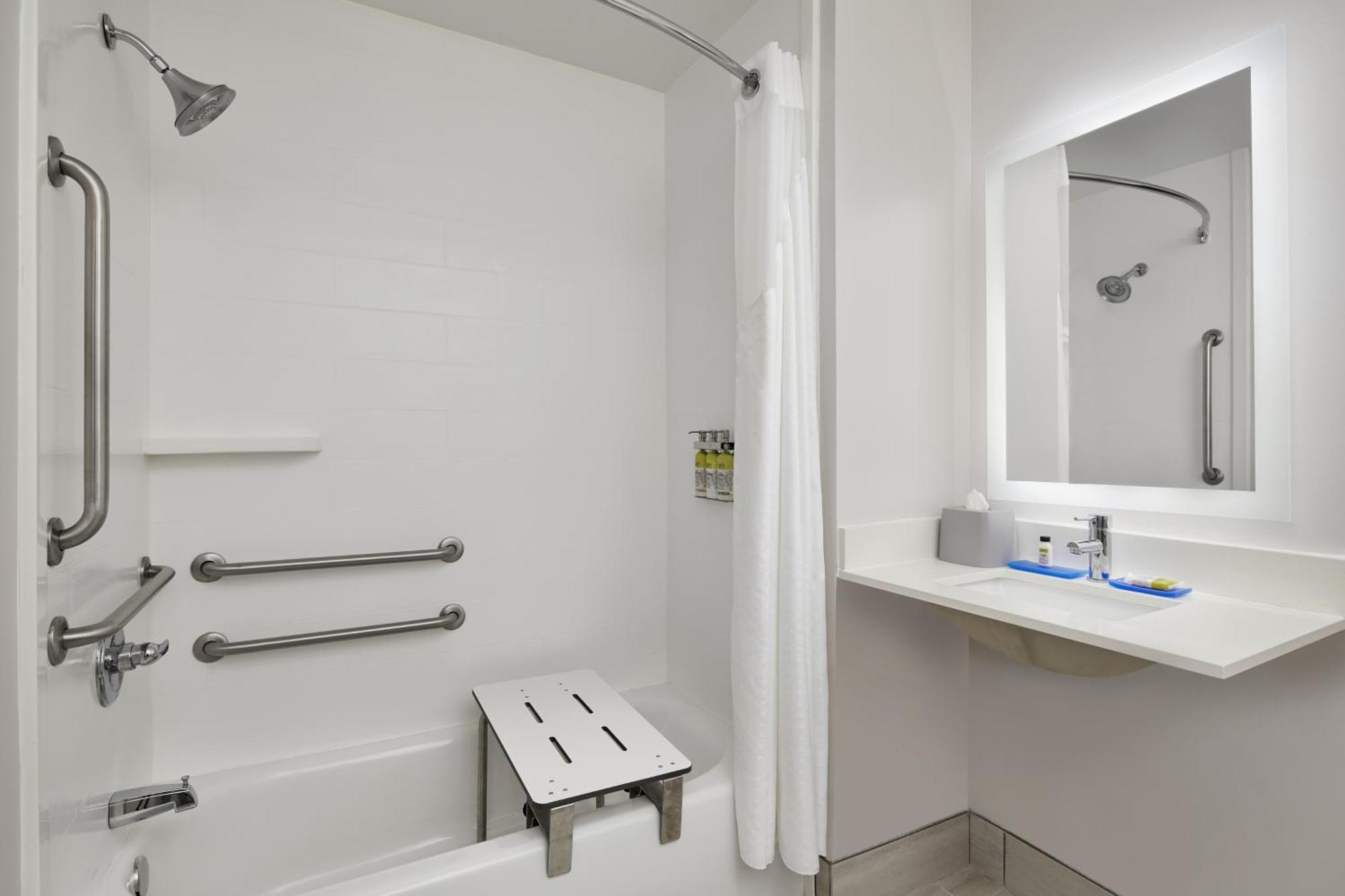 Holiday Inn Express Hotel & Suites Pensacola-West Navy Base By Ihg Beach Haven Eksteriør bilde